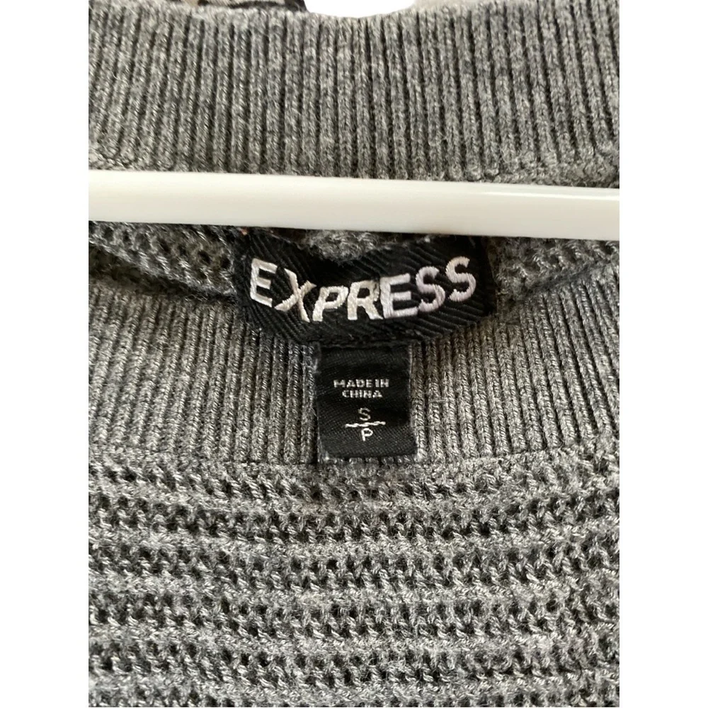 EXPRESS grey knit sweater size S​ - Picture 2 of 3